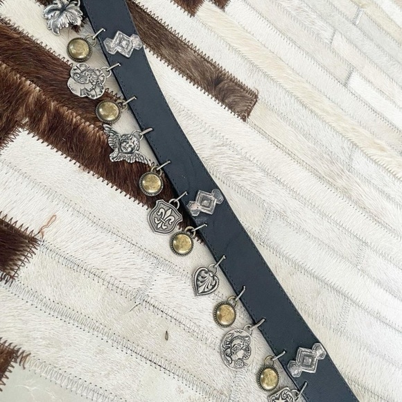 Brighton Vintage 1993 Cherub Heart Dangle Belt Size M - Picture 1 of 6